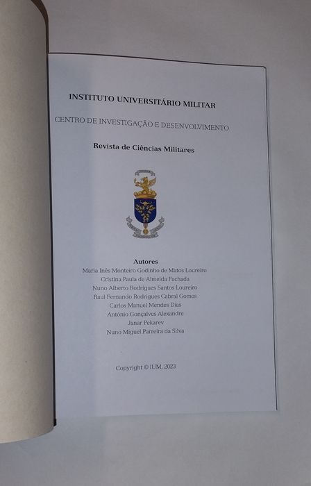 Revista de Ciências Militares 

Centro de Investigação e desenvolvimen