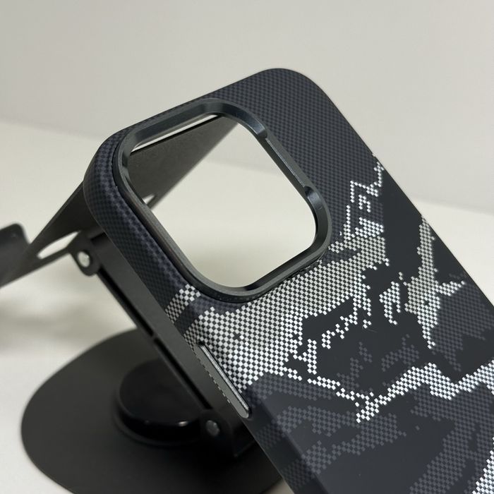 Карбоновий чохол iphone 14 pro. Чехол айфон 14 про карбоновый мазсейф