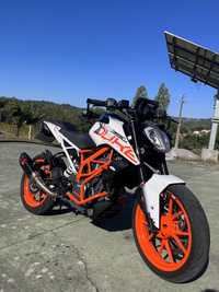 KTM Duke 390 Ano 2018