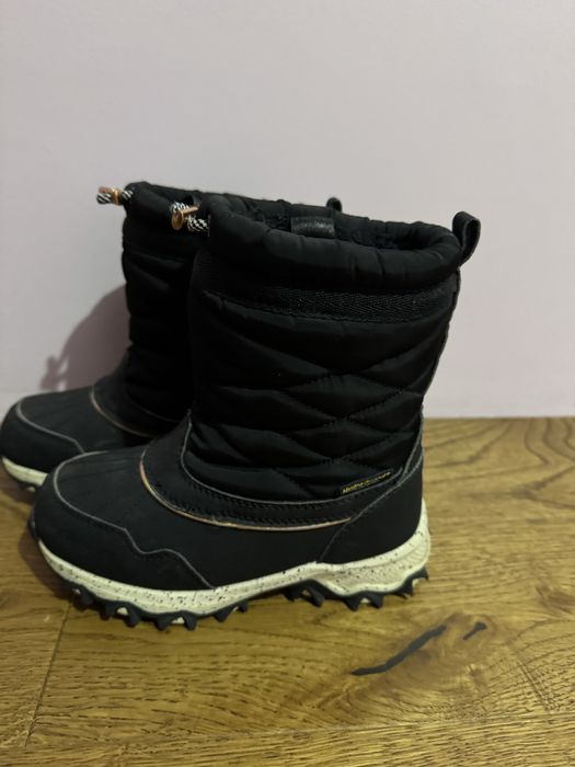 Продам дитячі зимові ботінки
