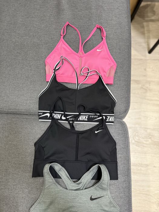 Топ від Nike розмір ХС