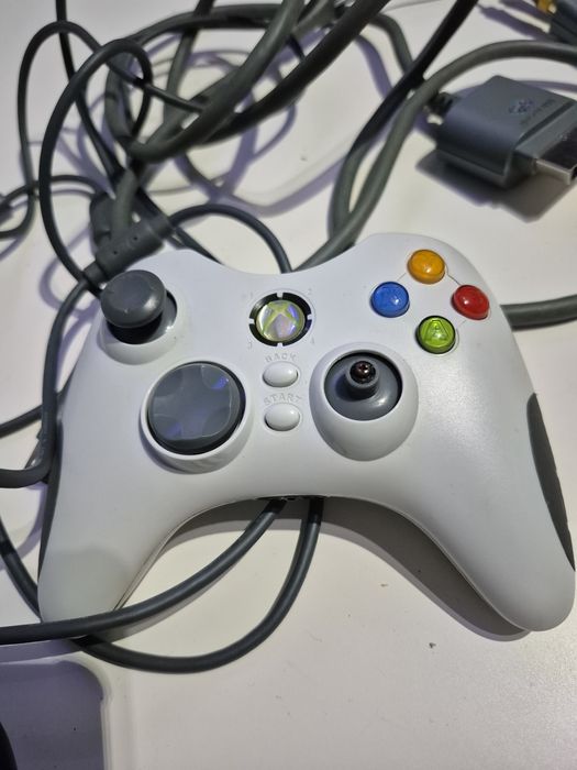 Pad do xbox360 i kabel do tv