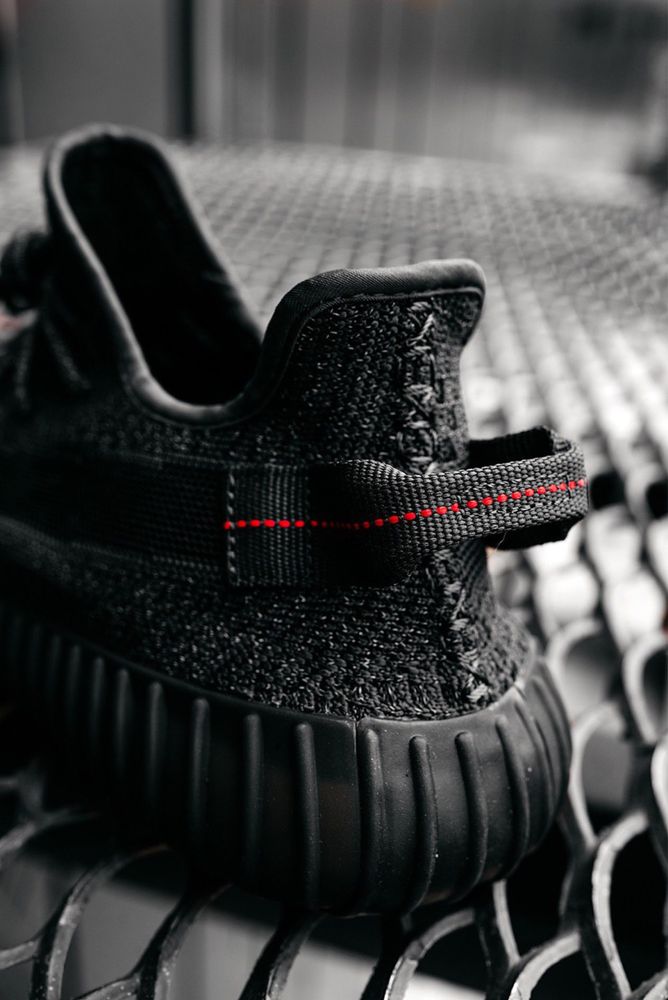 Кросівки чоловічі Adidas Yeezy Boost 350 Black Люкс Рефлектив