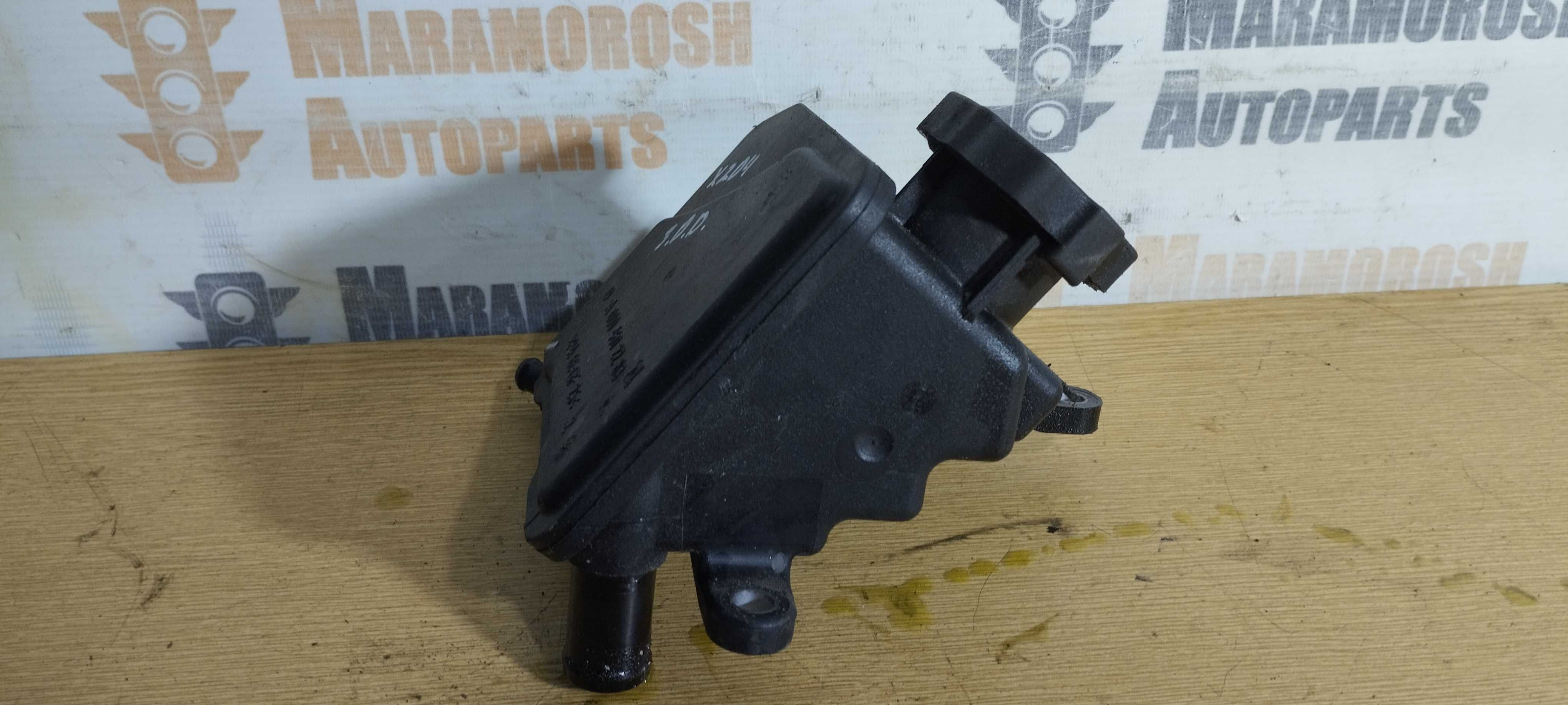 mercedes x204 glk 320 бачок насоса гур A0004602283  з розборки