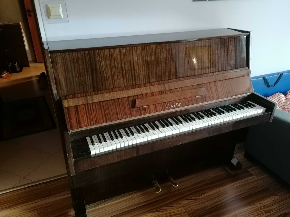 Pianino akustyczne LIRIKA