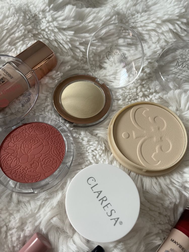 Zestaw kosmetyków do makijażu bourjois catrice glamshop maybelline