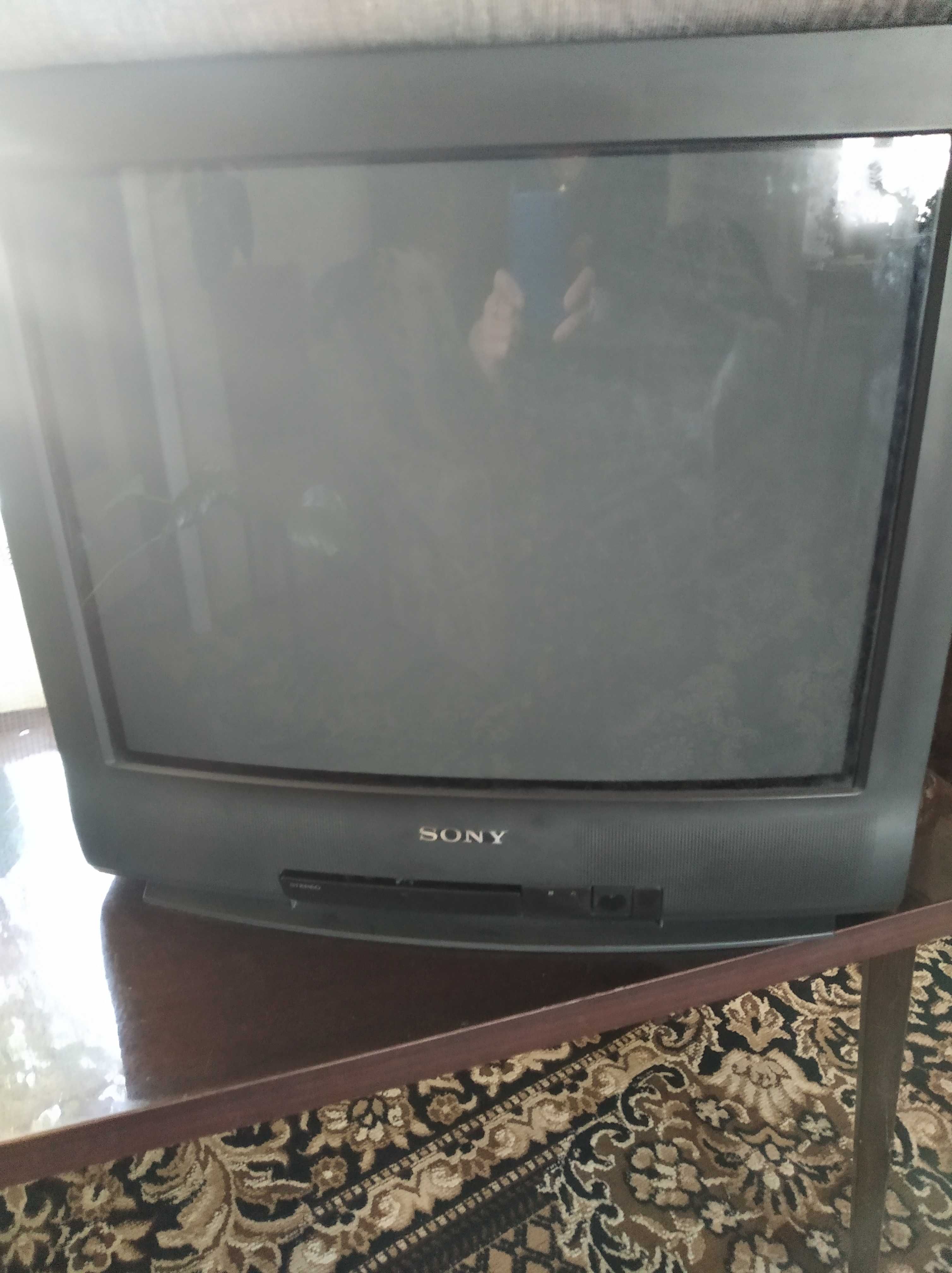 Sony KV-25R2E Trinitron made in Spain