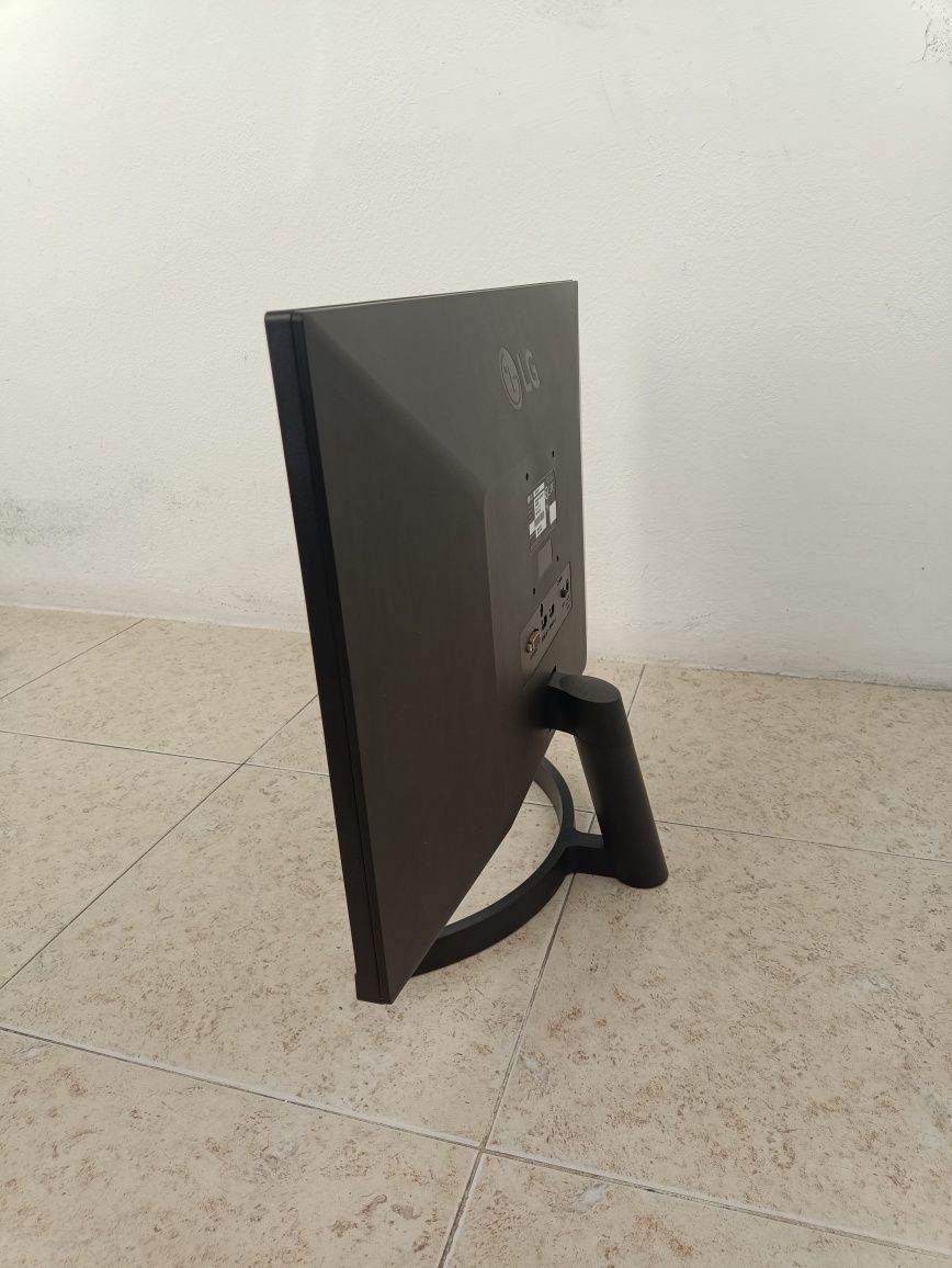 Monitor LG IPS 23.8" FHD 16:9 75Hz FreeSync