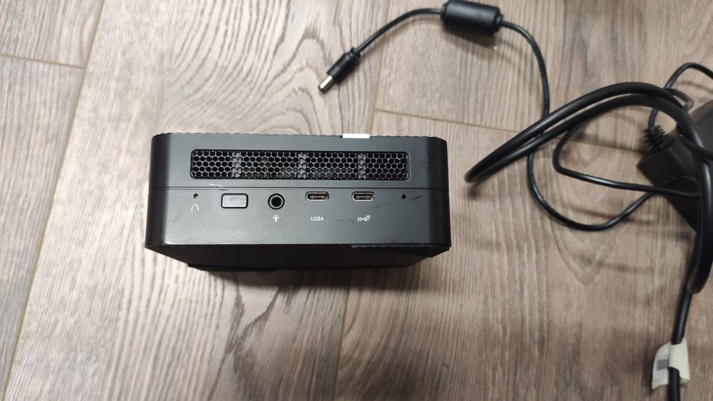 Minisforum UM690 AMD 6900HX проблемний