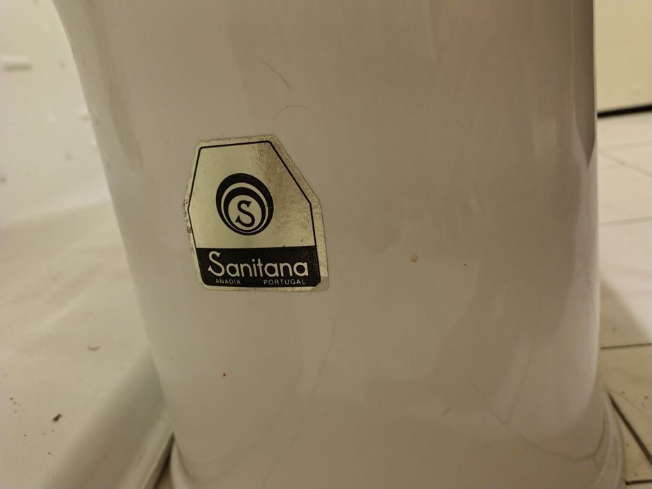 Bidé Sanitana em bom estado
