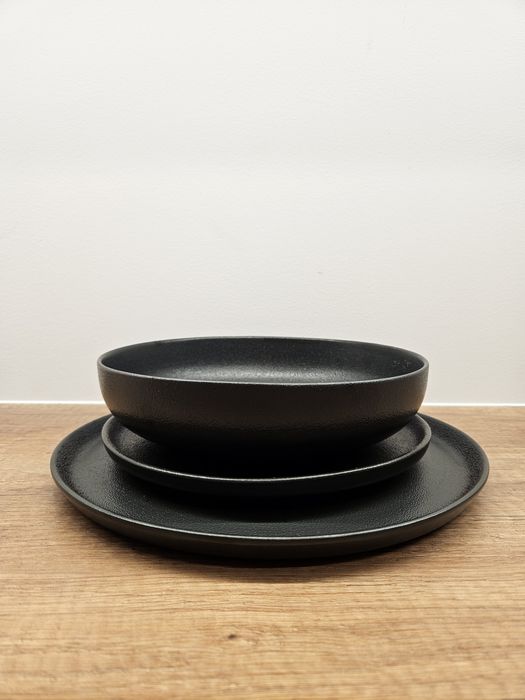 Zestaw talerzy głęboki obiadowy deserowy porcelanowy dla 4 osob 12 szt