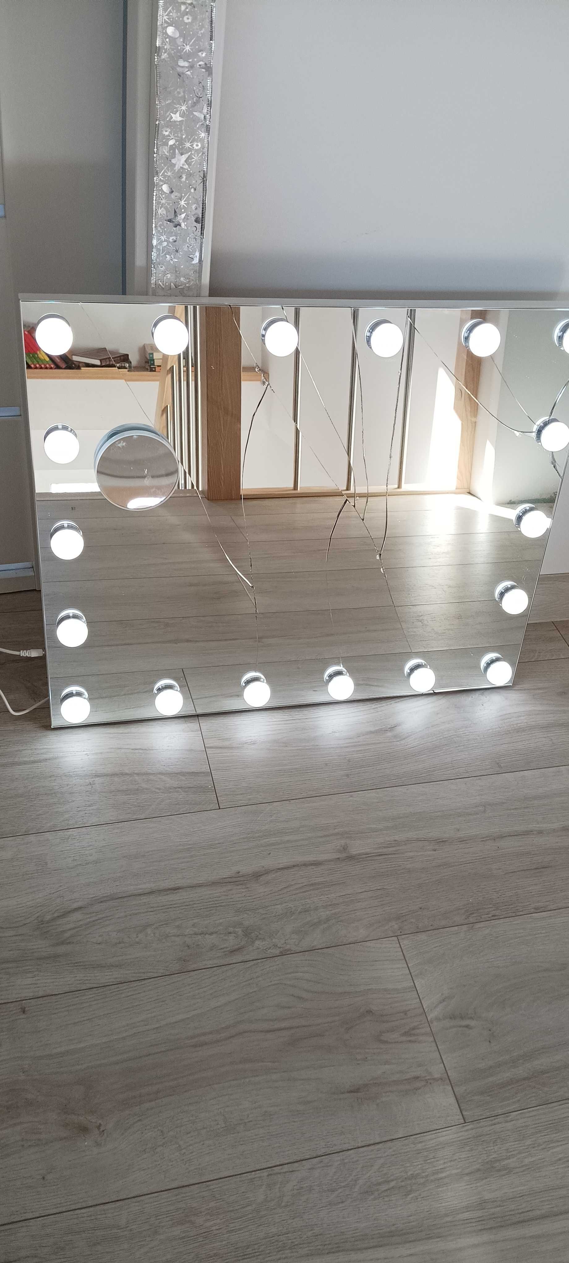 Lustro do makijażu led