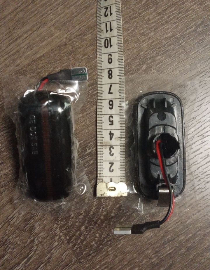 Указатель поворота Audi(Ауди) A4  RS4 S4 B6 B7 B8 A3 S3 A6 S6 RS6 C5 C