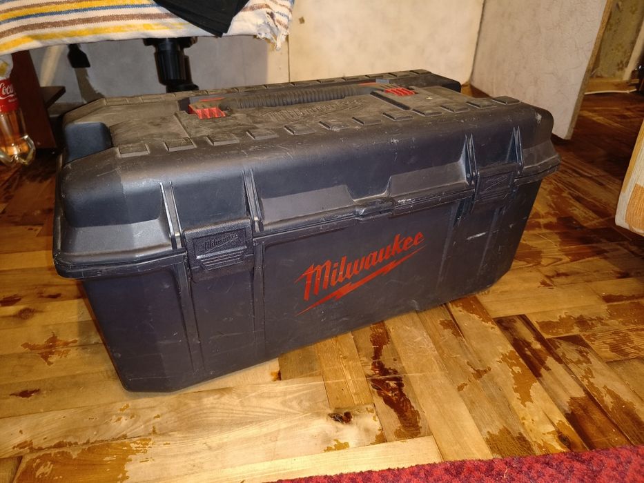 Ящик для инструментов Милоуки Miilwaukee 26"