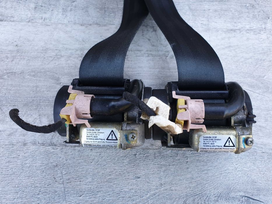 Audi TT 8N Cabrio Roadster Pasy bezpieczeństwa