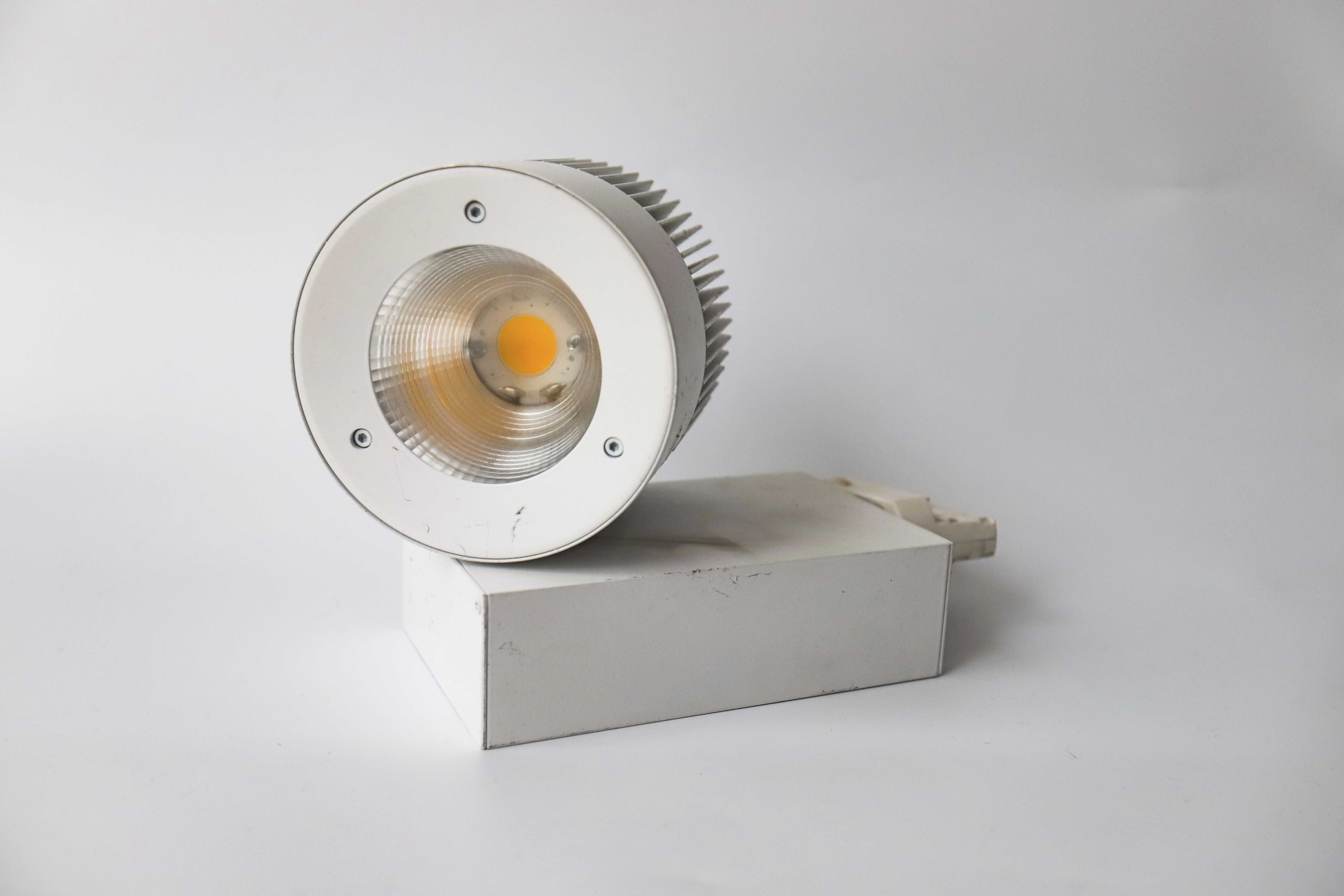 Reflektor Lampa LED Quattrobi 52W Biały Ciepły