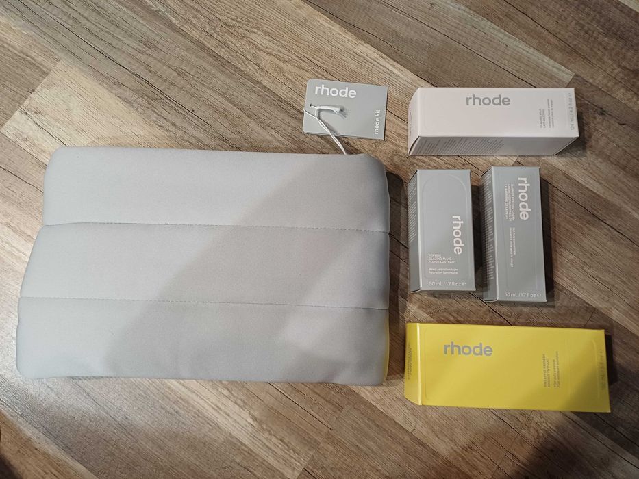 Kosmetyki do pielegnacji zestaw Rhode Skin nowe