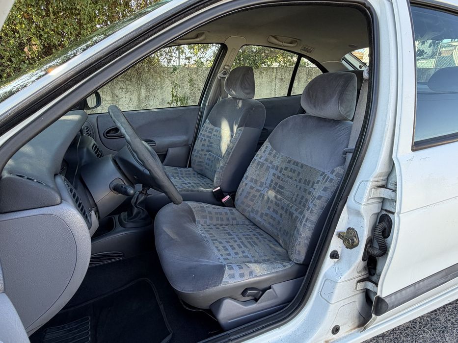Renault Megane 1.4 16V c/ AC
