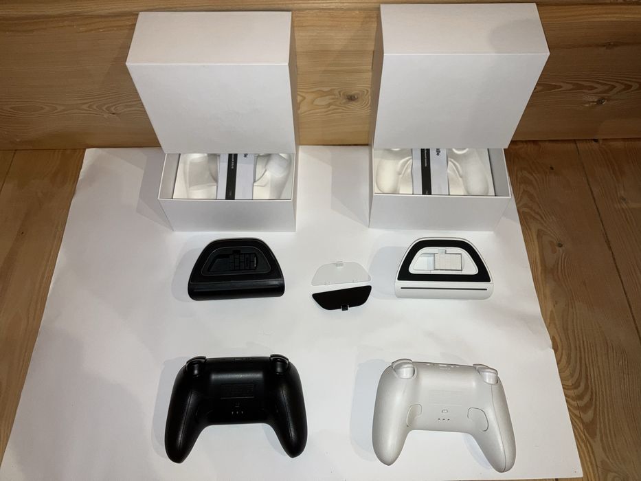 Pad 8bitDo ultimate kolor biały