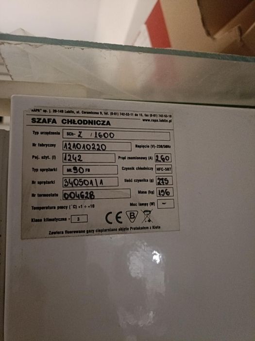 Szafa chłodnicza 2-drzwiowa. 
Możliwośc odbioru dopiero po świ