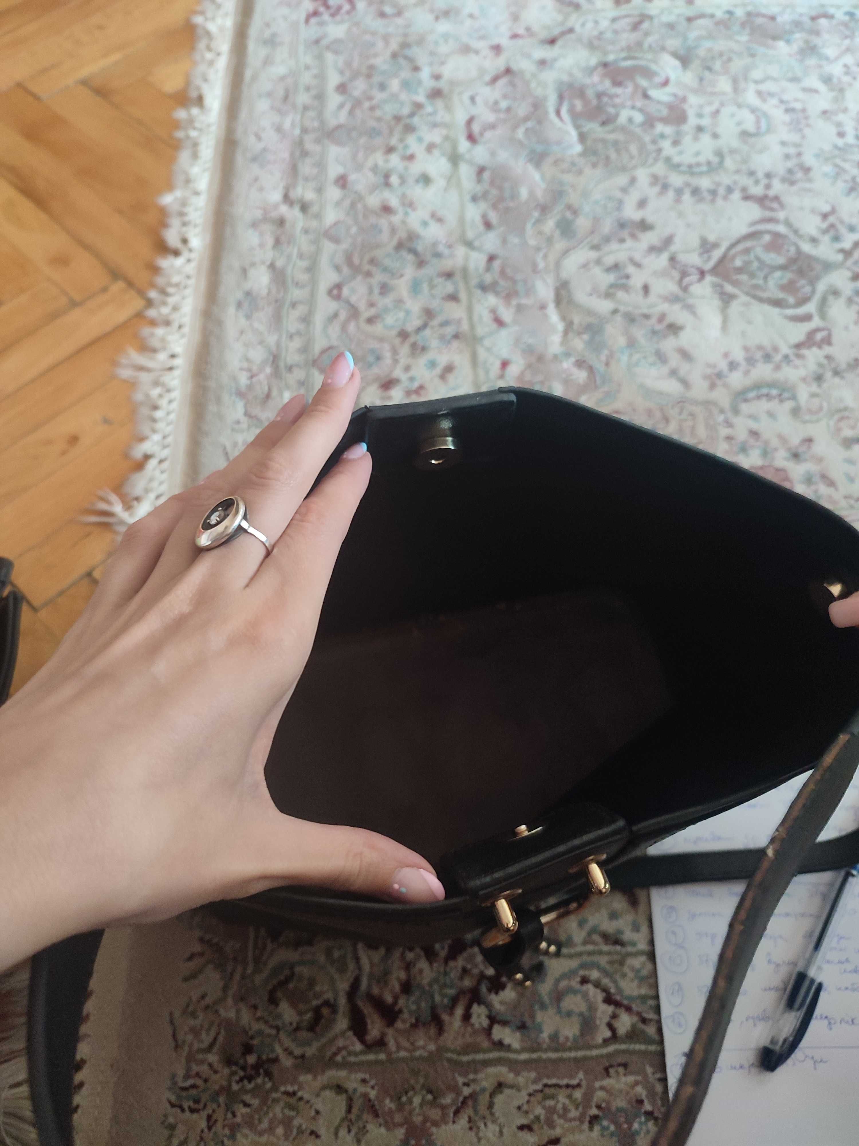Жіноча сумка чорного кольору (женская сумка)
