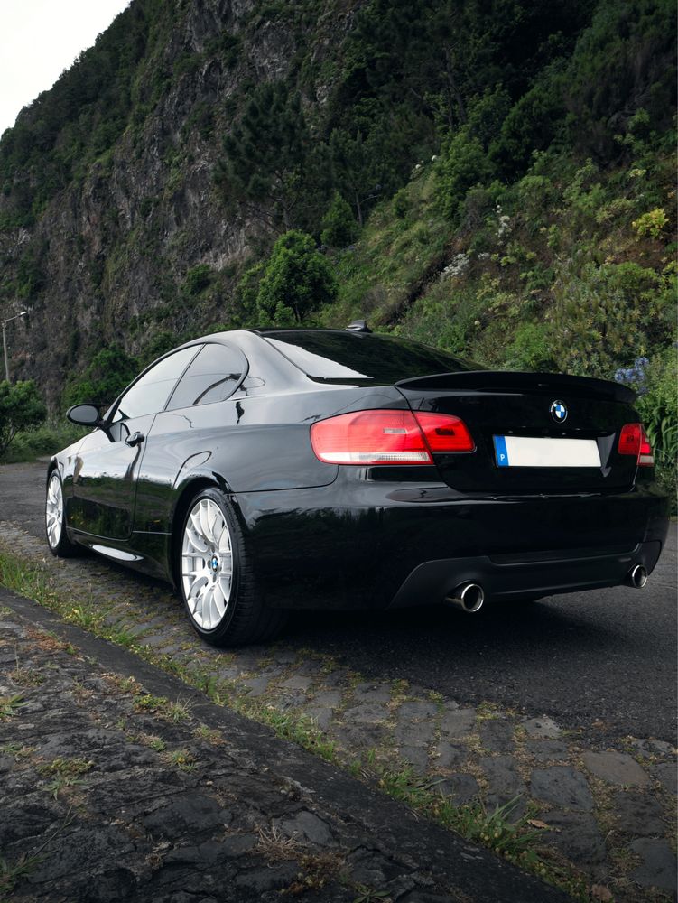 BMW E92 320D 2008