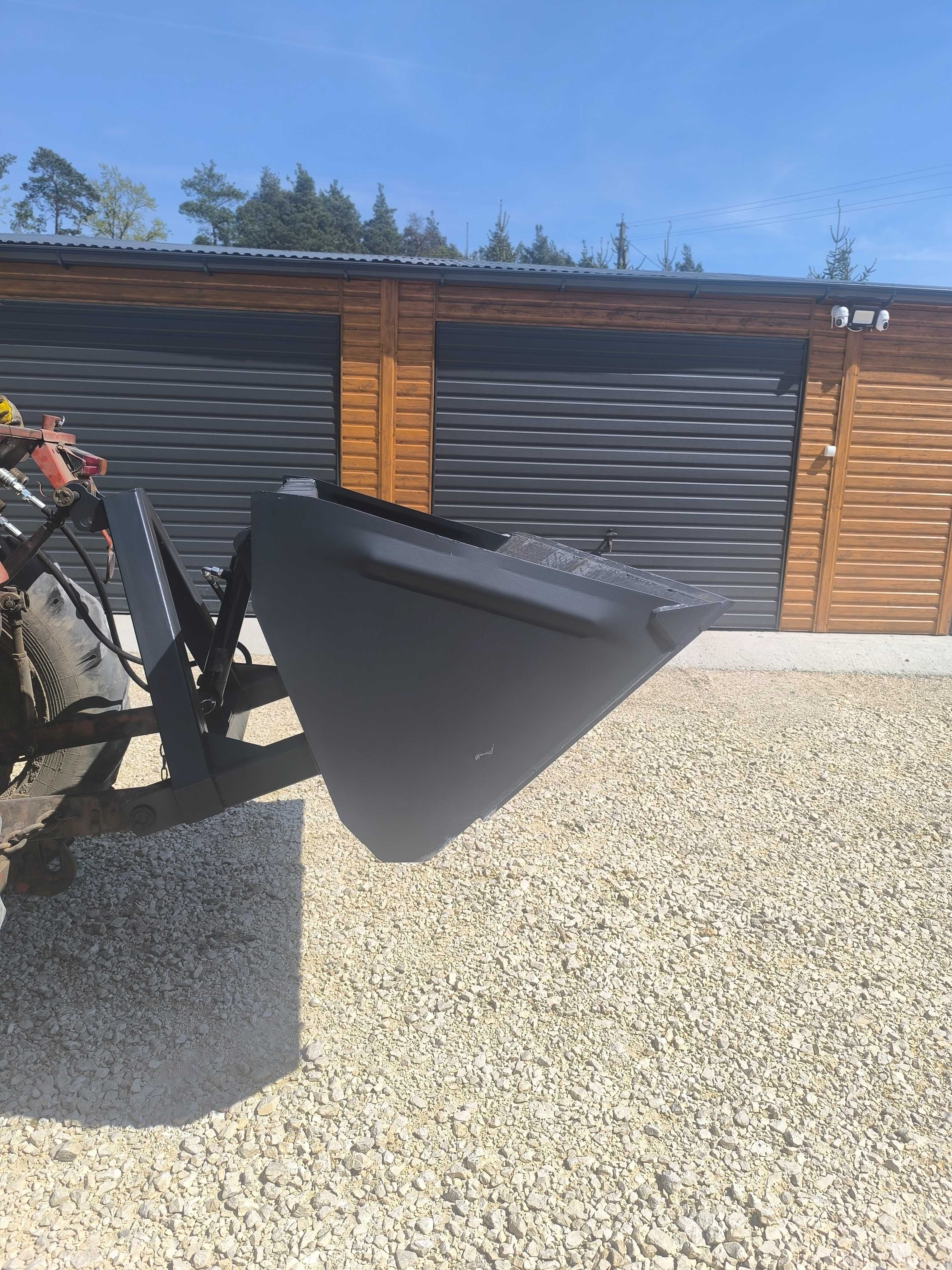 Łyżka na tuz z kiprem hydraulicznym Szufla Łycha transport