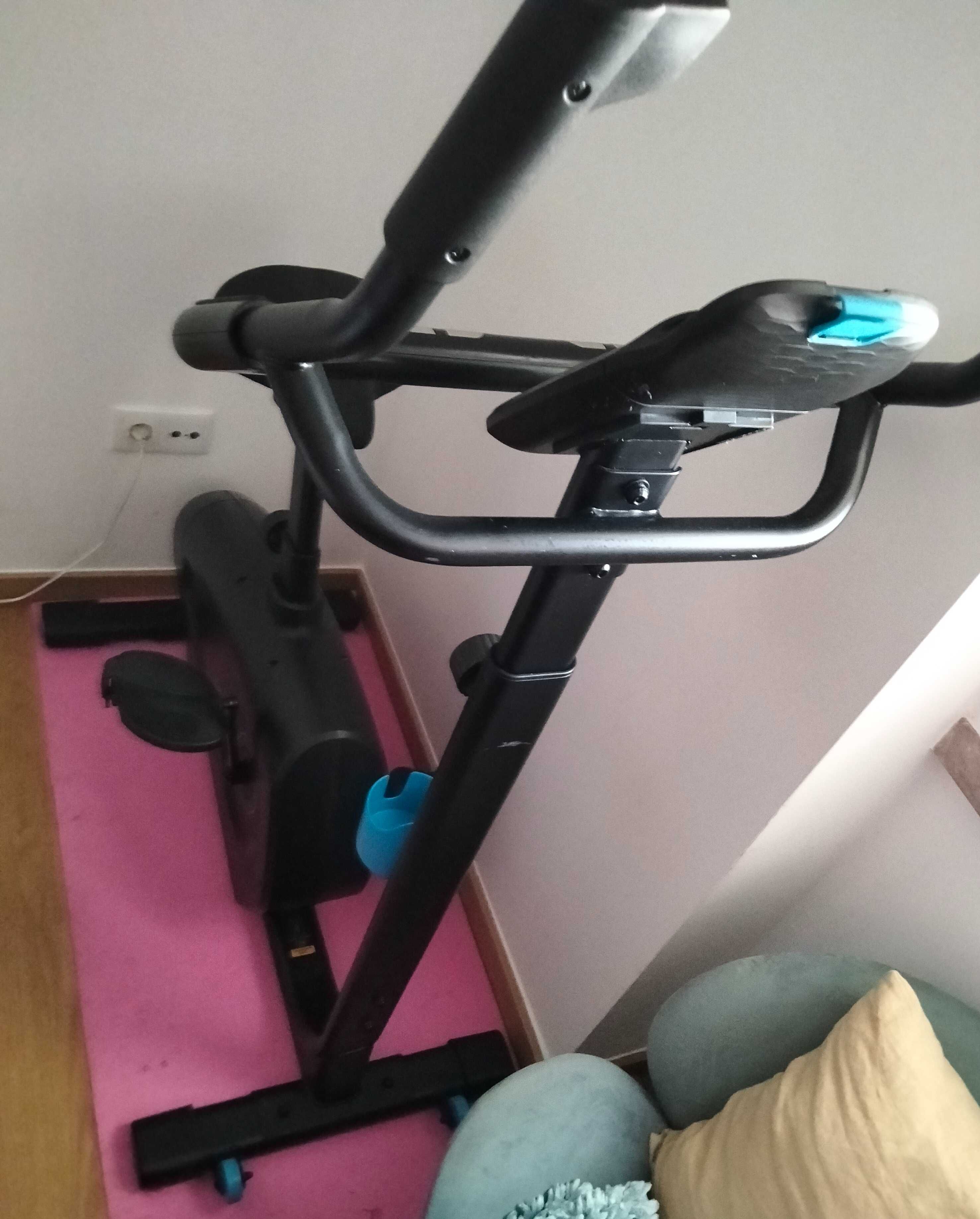 Bicicleta de Exercício Domyos T900c