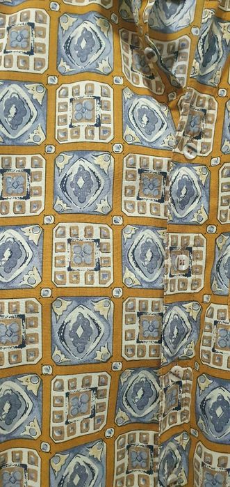 Camisa estampada vintage tamanho M