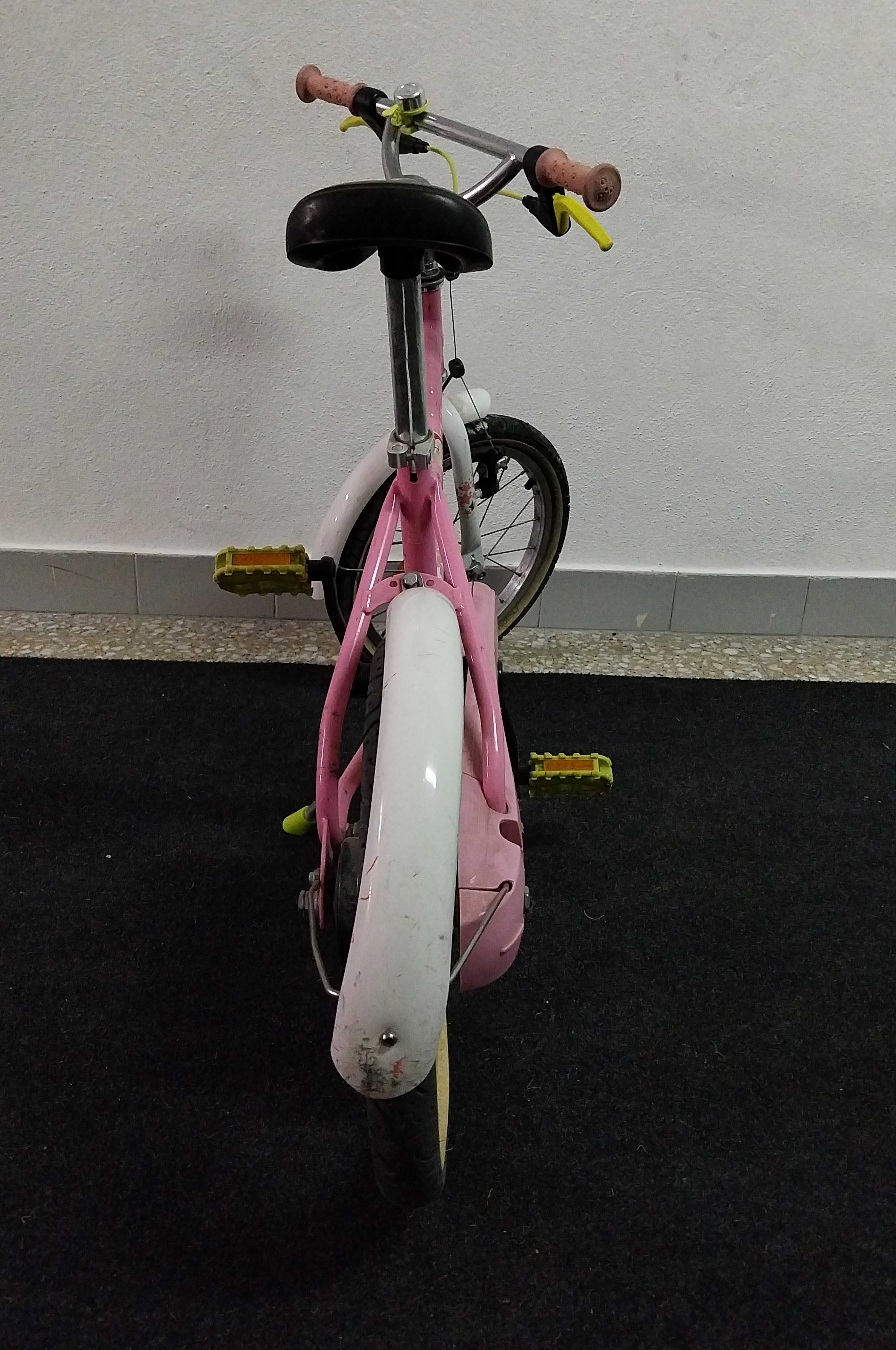 Bicicleta de criança (menina)