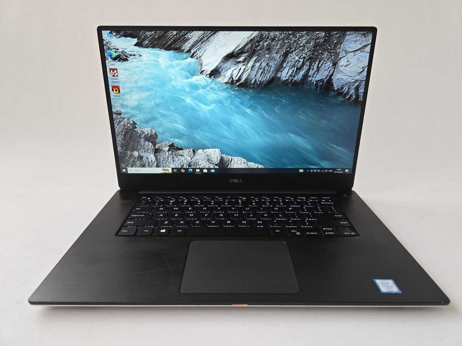 Dell Precision 5520 i7 7820HQ/Quadro M1200 4GB/RAM 16GB/SSD 512GB