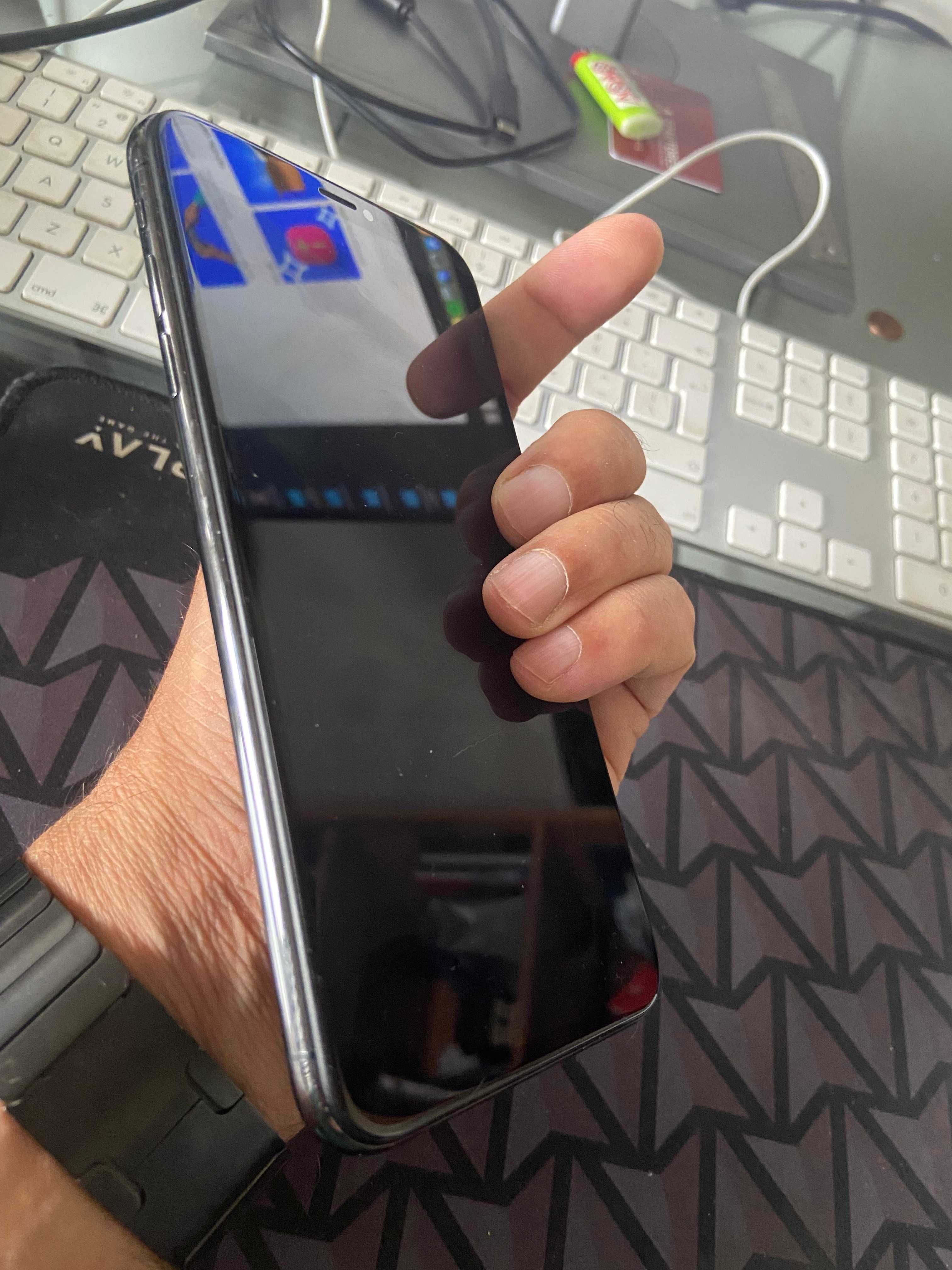 iPhone XS Max 64Gb
