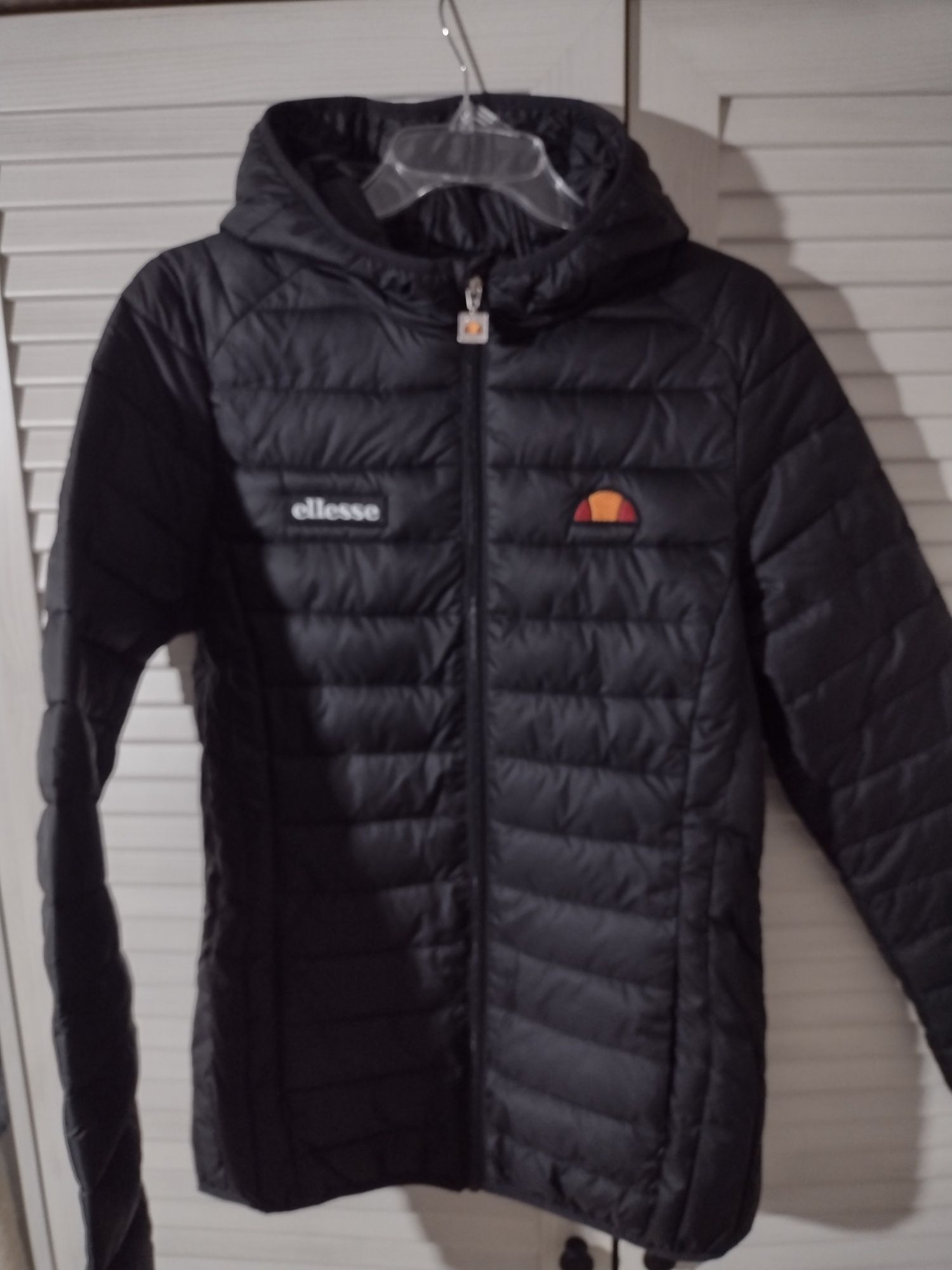Kurtka z kapturem  ELLESSE