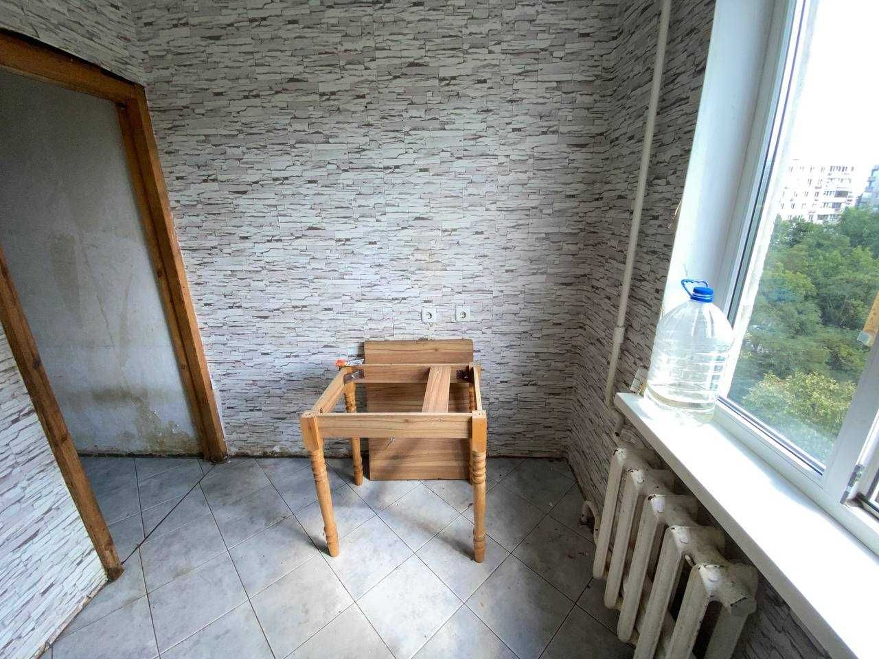 Продається 2-кімнатна місто Київ, вул. Булгакова, 5 – 43 000 у.е.