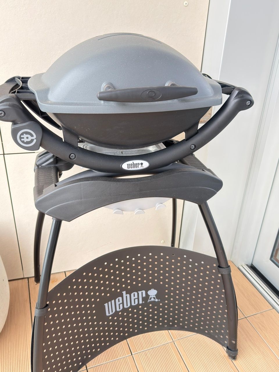 Grelhador elétrico weber