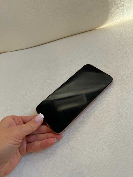 IPhone 16 Pro Max, kondycja 92%