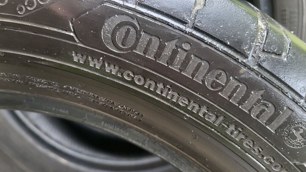 4 x Opony Letnie Continental 225/55 R 17 2022R Cena za całość 4 szt
