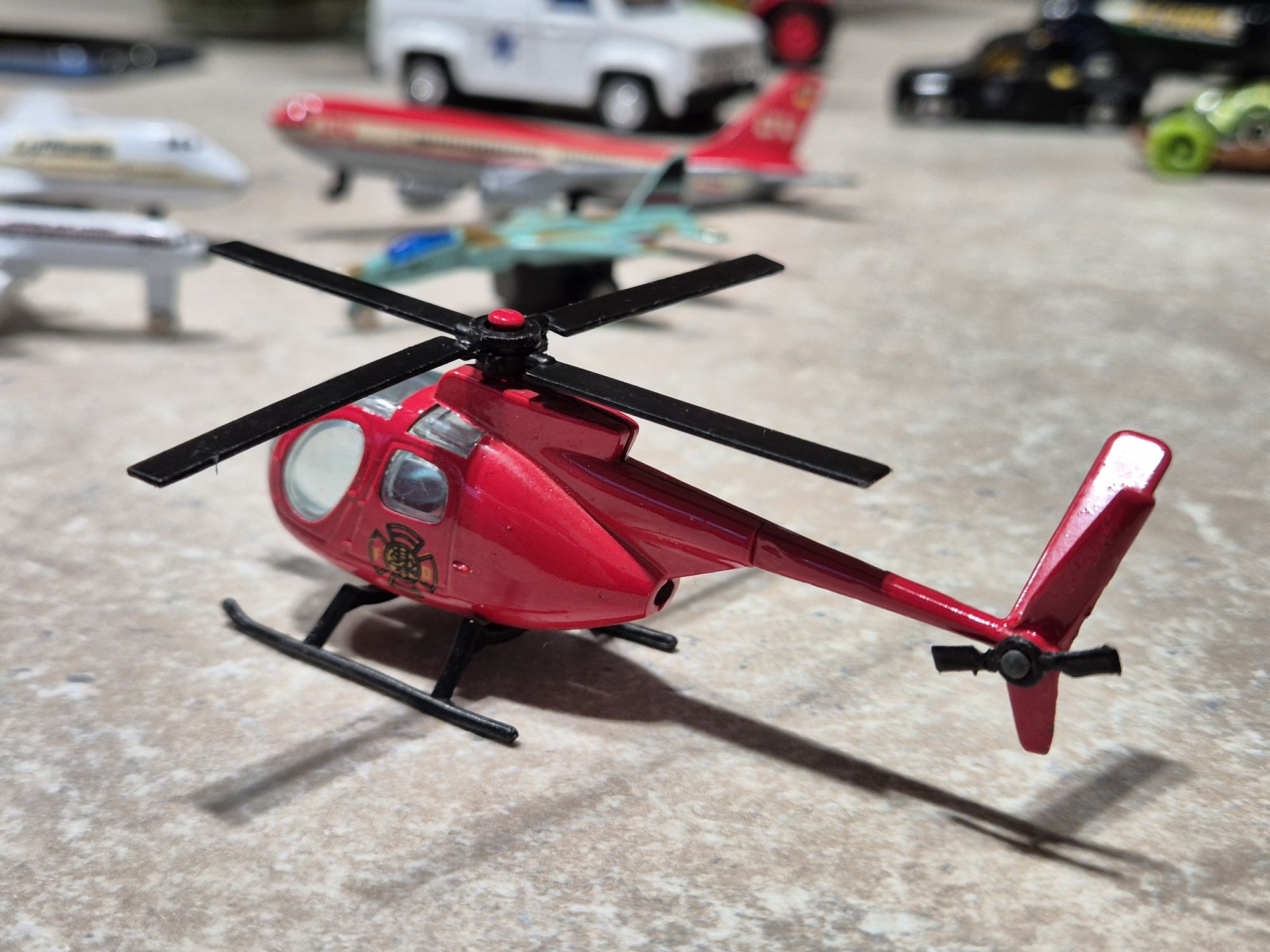 Helikopter ratunkowy Bell resorak strażacki unikat PRL kolekcja model