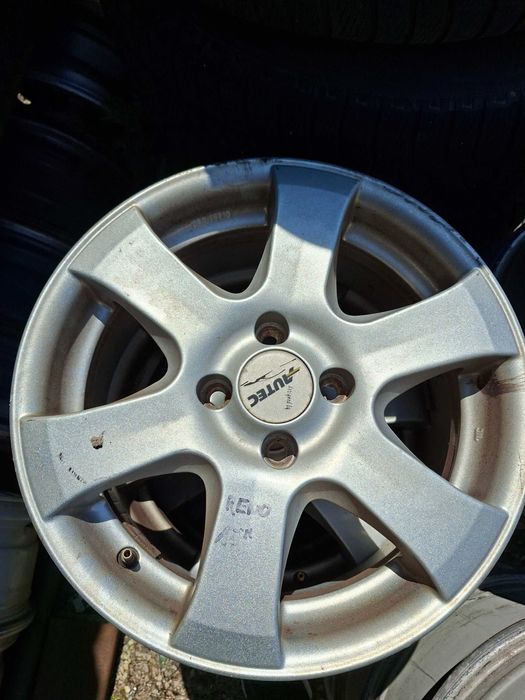 Renault Felgi aluminiowe 15 cali