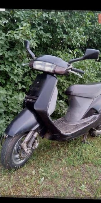 Обміняю honda lead af20  на мотоблок дизель.