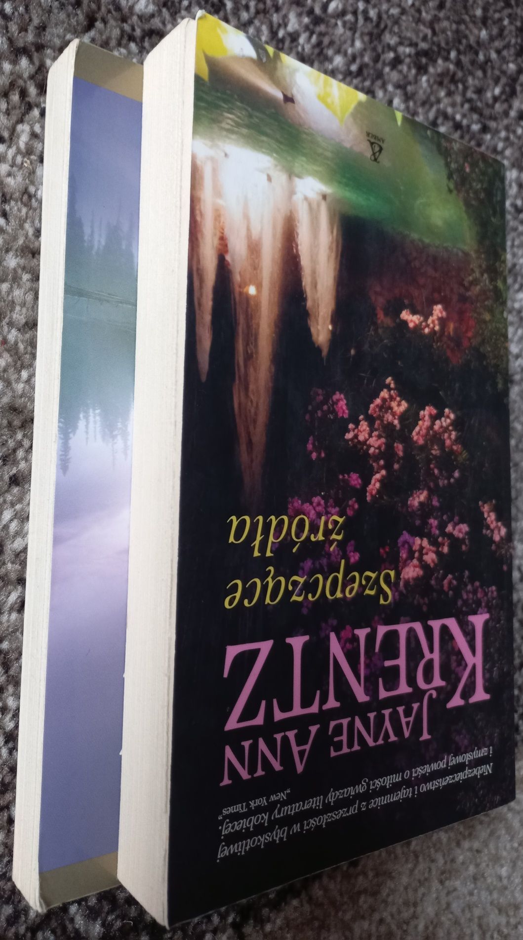 Szepczące źródła Światło prawdy Jayne Ann Krentz