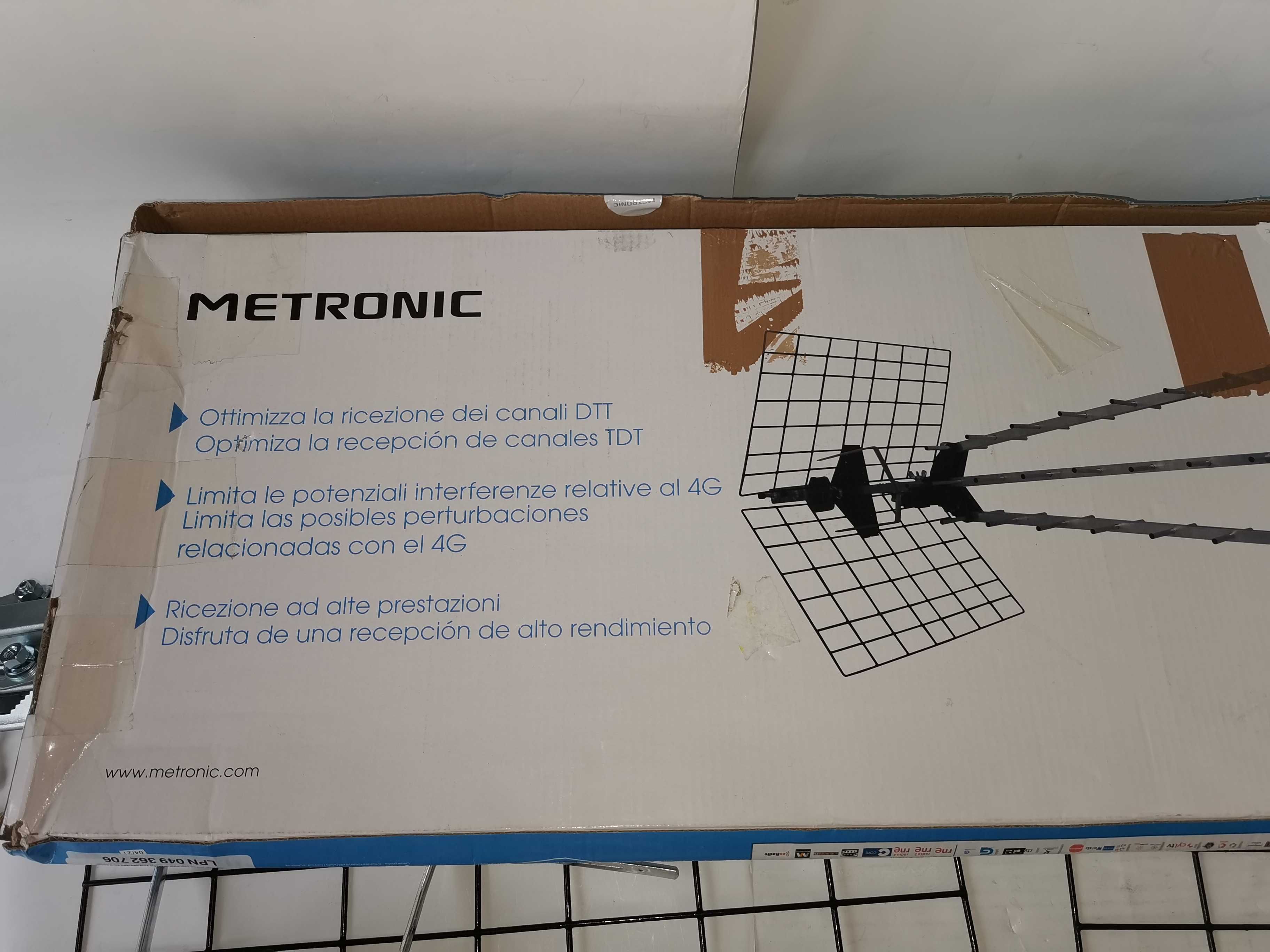 Antena zewnętrzna Metronic 415049 DVB-T2 54dB