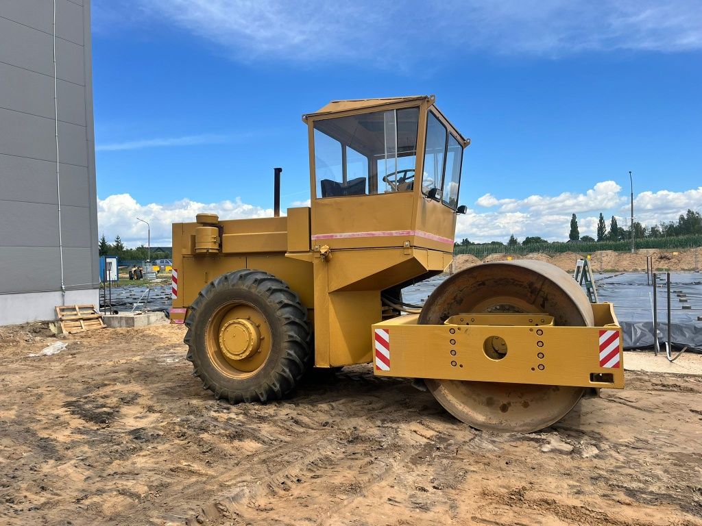 Wynajmne walce drogowe 13 ton i 2,5 tony