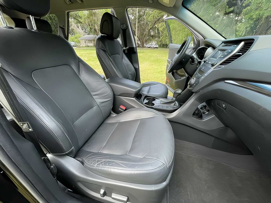 Hyundai Santa Fe      2014