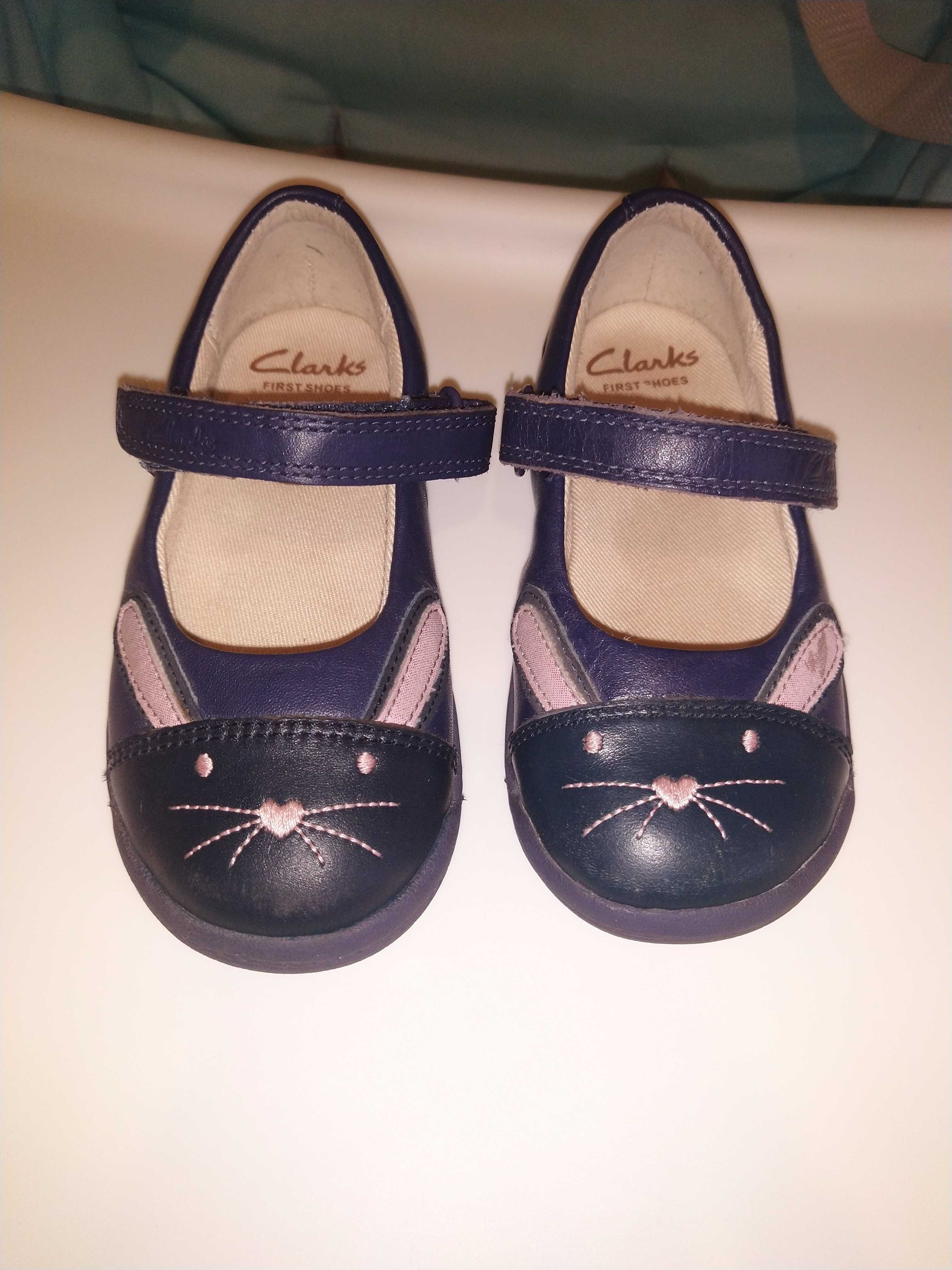 Туфли для девочки Clark's 22,5 размер