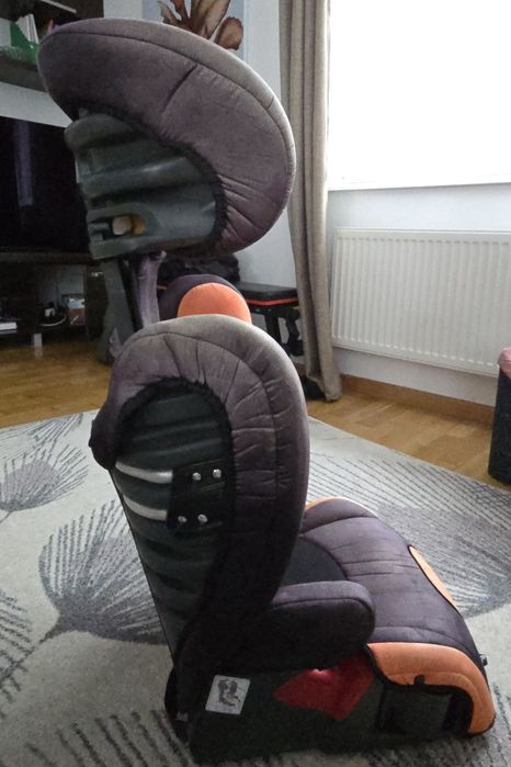 Fotelik samochodowy Diono monterey 2 15-36kg