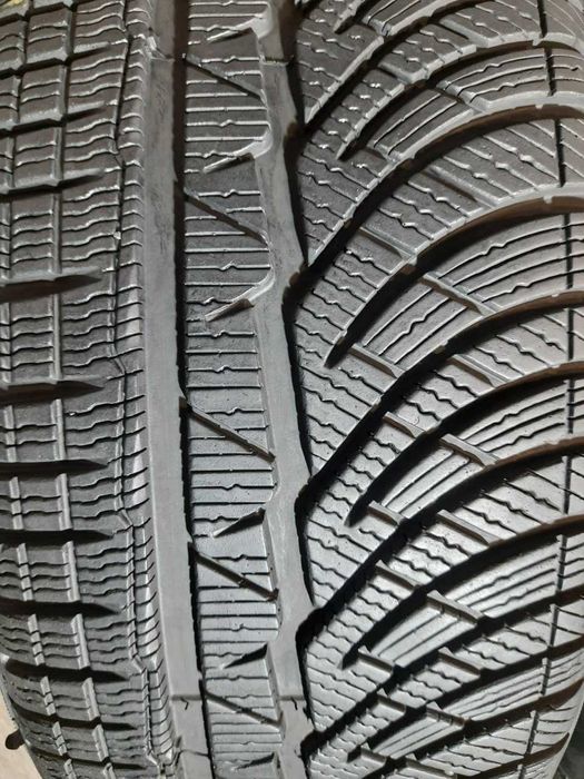 Шини 7мм 225/50 R18 MICHELIN PilotAlpin 4 б/у зима склад