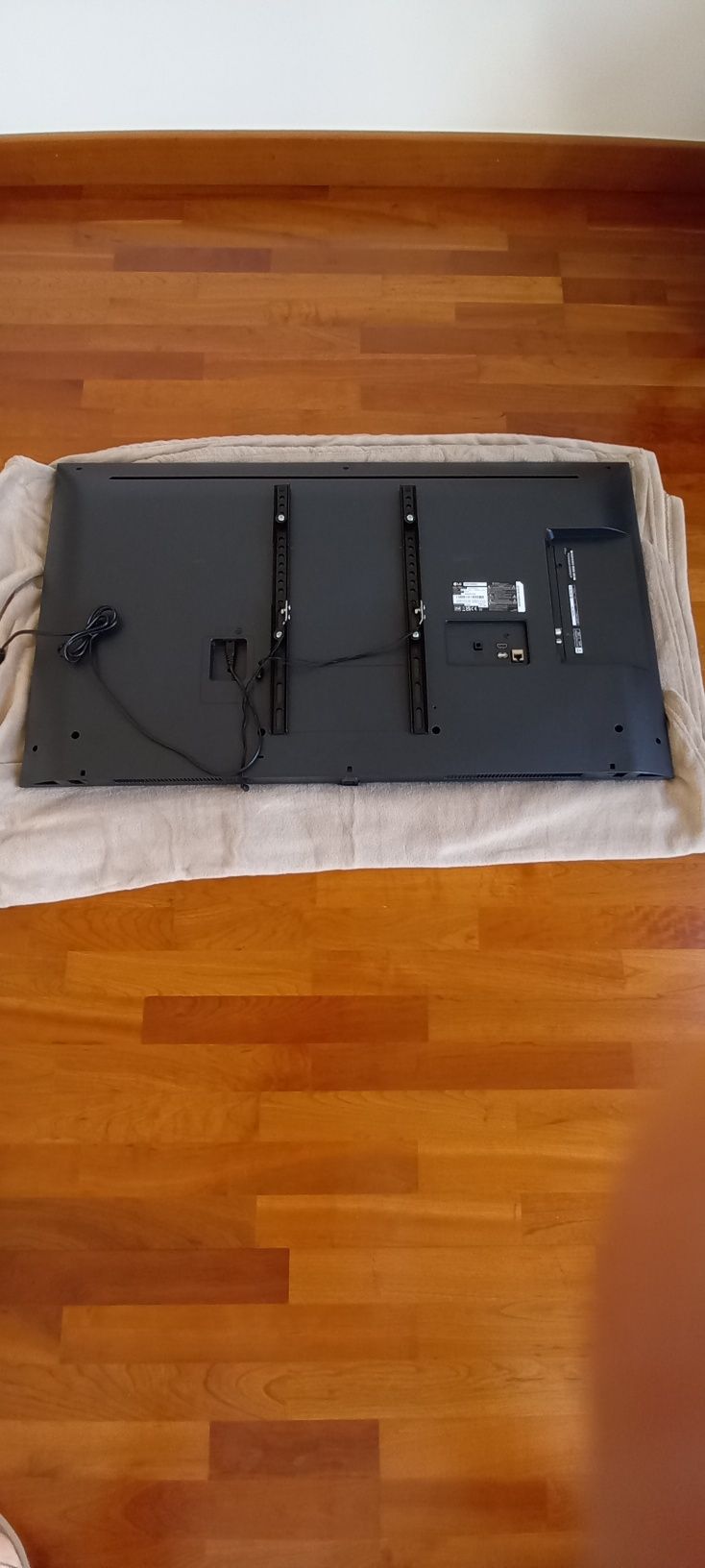 Tv LG - UHD 43 UR 78