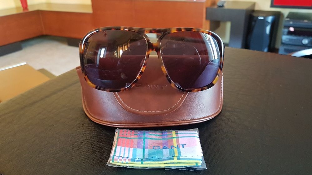 Óculo Marca GANT - Novos