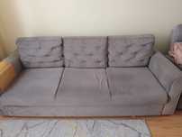 Kanapa, sofa z pikowanymi poduszkami
